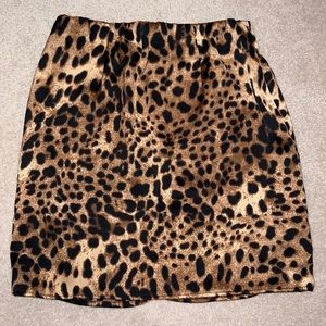 Cheetah satin skirt